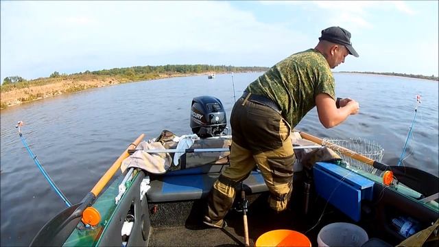 Дело было в сентябре или как я рыбку на Волге ловил. смотреть онлайн