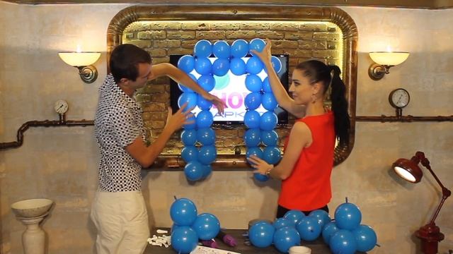 Цифра из шаров "8" (Balloon number 8) (sign 8) смотреть онлайн