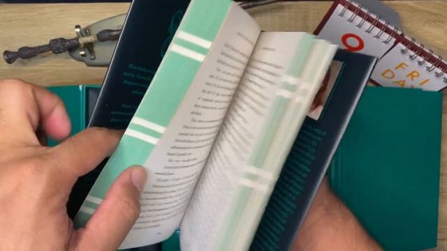 Unboxing Harry Potter Book Set House Edition (Slytherin Hardbound) смотреть онлайн