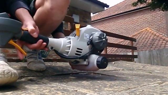 Ryobi 30CC Petrol Strimmer Cold Start