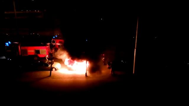 Возгорание авто в Уручье 12.04.2015 смотреть онлайн