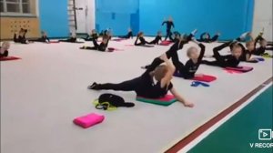 Групповая тренировка от мисс Николь