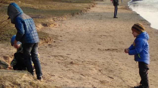 Плюхи. Неман. Гродно смотреть онлайн