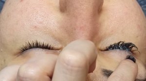 Быстрое снятие нарощенных ресниц без белых хлопьев Сокращаем время наращивания.  #снятиересниц