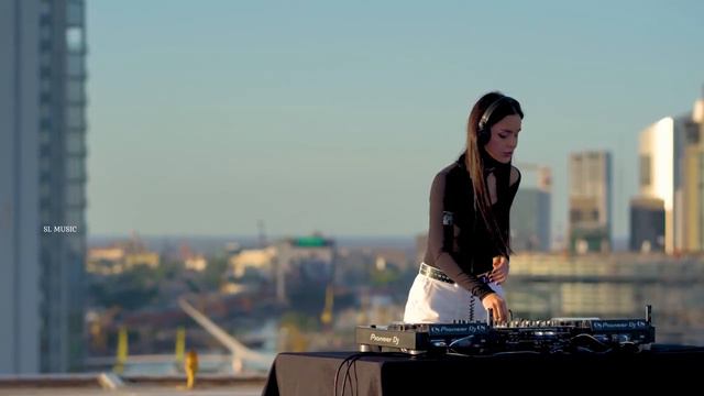 ICE MC - Think about the way Remix смотреть онлайн