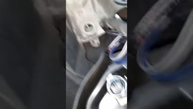 Сатурн Вуе снятие руля. смотреть онлайн