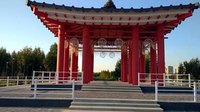 Тюмень. Парк Дружбы народов.튜멘. 민족 우호 공원. смотреть онлайн