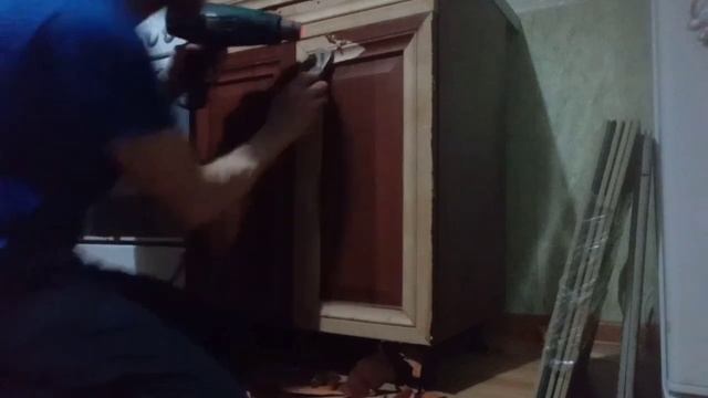 Ремонт КУХОНОГО ГАРНИТУРА смотреть онлайн