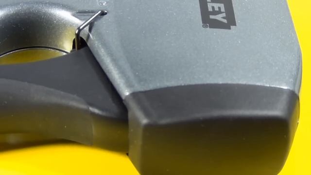 Stanley SharpShooter Manual Staple and Brad Gun close look смотреть онлайн