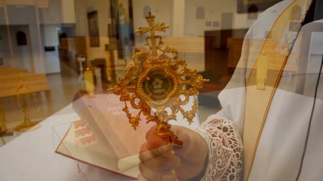 КАТОЛИЧЕСКАЯ ЦЕРКОВЬ В КРАСНОЯРСКЕ: ХРАМ СВЯТОГО СЕМЕЙСТВА - ЧАСТЬ 1 - УБРАНСТВО ХРАМА смотреть онлайн