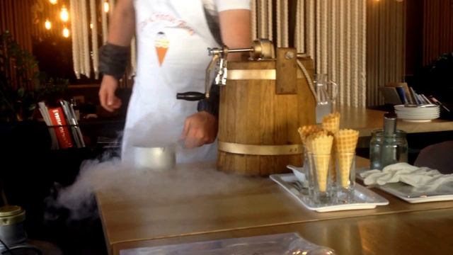 Мороженное с жидким азотом смотреть онлайн