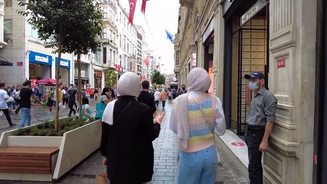 Istiklal Street |The Heart of Istanbul Walking Tour |6 July 2021|4k UHD 60fps смотреть онлайн