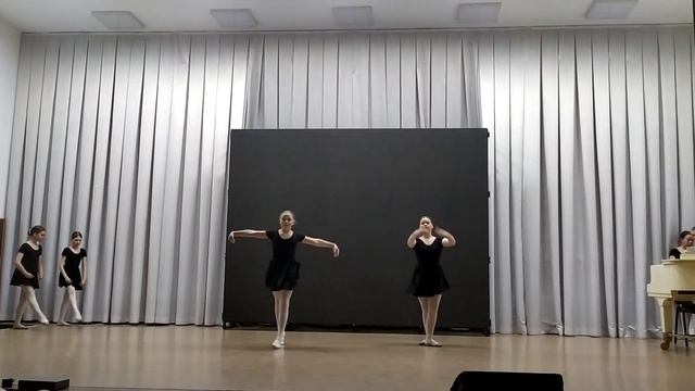 Танцевальные прыжки смотреть онлайн