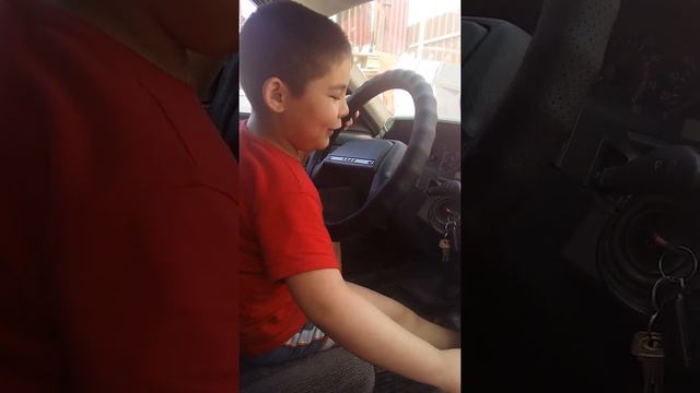 Начинающий водитель))) смотреть онлайн