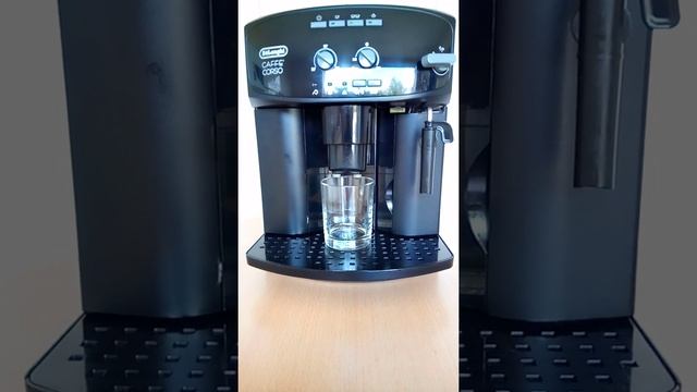 Работа моей кофемашины Delonghi Caffe Corso смотреть онлайн
