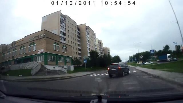 Идиот на Volvo смотреть онлайн