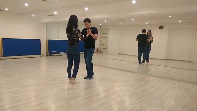 IB-17 - Bachata - Спецпроект "Погружение в бачату 1.0" 2-й семинар (01.06.2019) смотреть онлайн