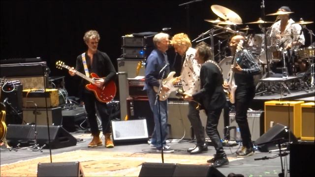 Jeff Beck Tribute -Rod Stewart, Clapton & Wood - Rock My Plimsoul - RAH - London, England - 5/22/23 смотреть онлайн