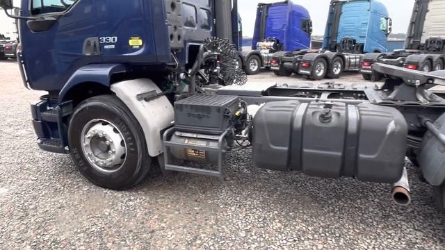Volvo Vm 330 azul 4x2 ano 2017/2018 Valor: 240.000,00 смотреть онлайн