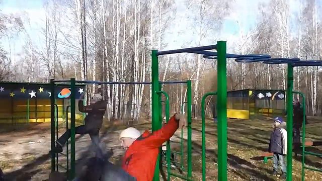 Как не надо заниматься на турниках или ВВВииитяяя смотреть онлайн