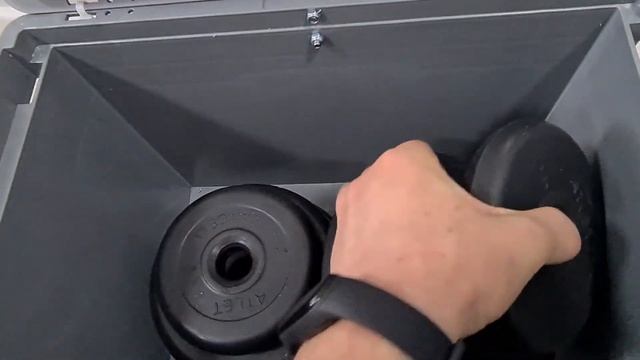 Сколько выдерживают ящики R-KLT?