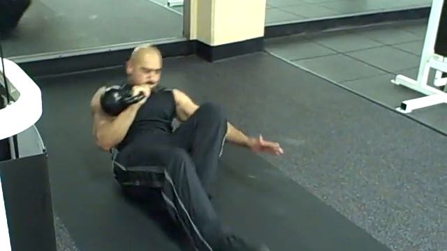 1-Leg Squat to Kettlebell Press смотреть онлайн