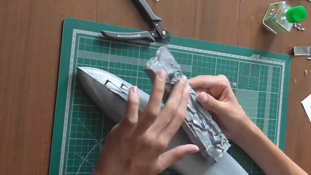 Сборка линкора Марат от Звезды 1/350 смотреть онлайн