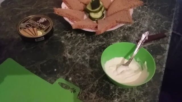 Закуска со шпротами! смотреть онлайн
