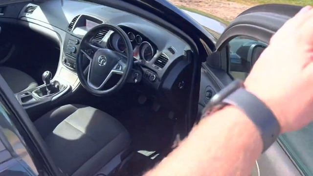 Vauxhall Insignia 1.8 16V ES Euro 5 5dr смотреть онлайн
