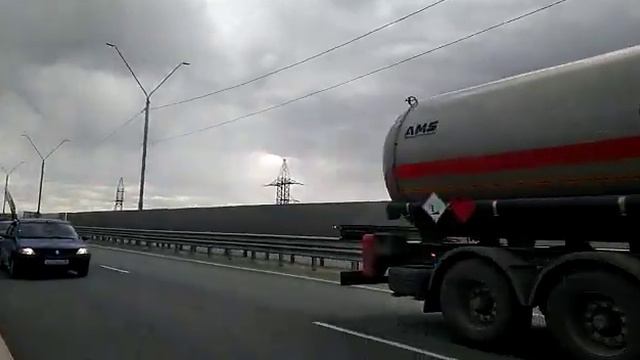 Автопробег в честь дня рождения Государя Императора Николая II. Омск. 19 мая 2019 г. смотреть онлайн