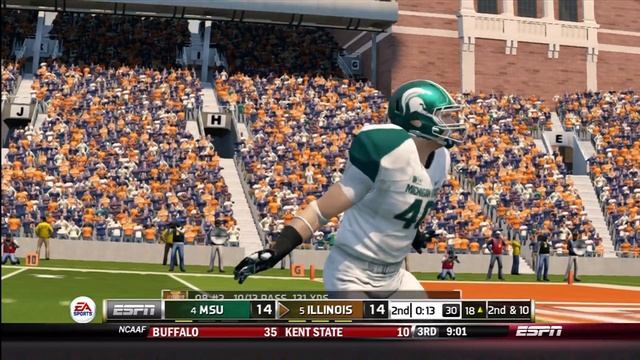 NCAA Football 14 Gameplay: Illinois vs. Michigan State (Xbox 360) смотреть онлайн