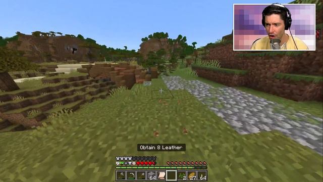 Playing with CUSTOM HEARTS in Minecraft Bedrock (Marketplace DLC) смотреть онлайн