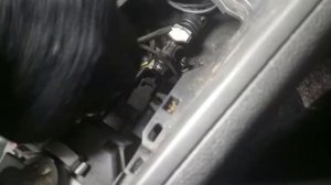 снять трос кулисы акпп fluence, megan 3