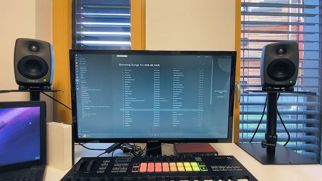 Genelec 8320A unboxing, review & speaker test смотреть онлайн
