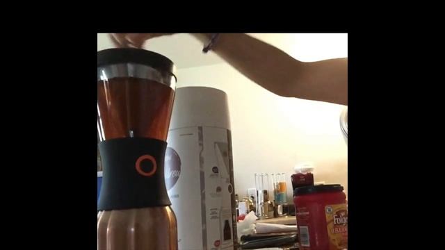 Asobu Cold Brew Coffee Maker Review смотреть онлайн