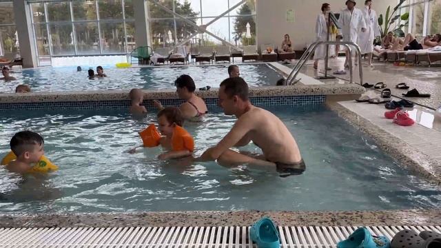 Тюлений отдых в Анапе на Даче Del Sol All inclusive и курорте Miracleon. День 2,3 смотреть онлайн