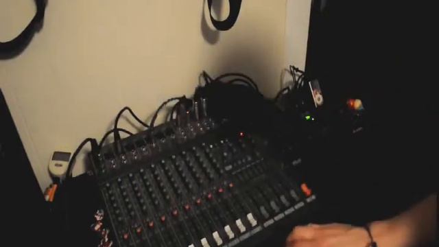 Intro to Mixer and Basic live sound setup Pt. 1 смотреть онлайн