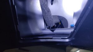 Как заменить лампы заднего хода на светодиодные LED W16W 6000K / Geely Coolray / SX11 / Binyue