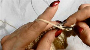 Простой мужской свитер по быстрому жемчужным узором