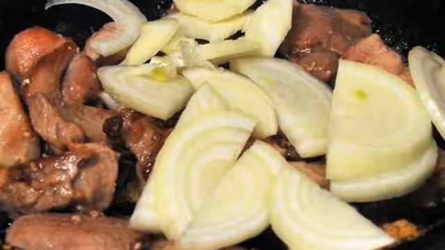 Свинина на сковороде. смотреть онлайн