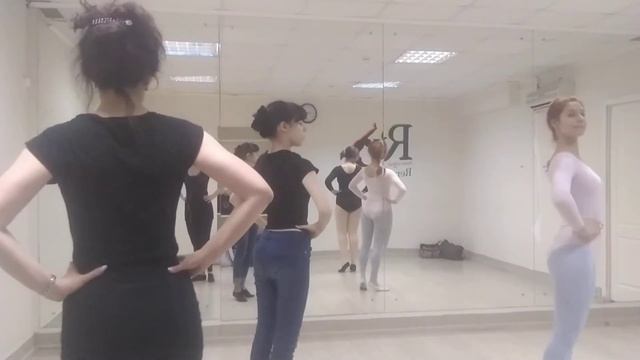 Этюд "Русский танец" смотреть онлайн