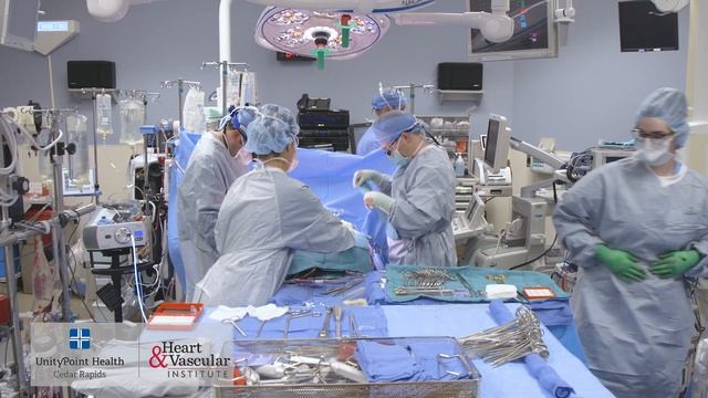 Inside St. Luke's OR: Open Heart Surgery смотреть онлайн