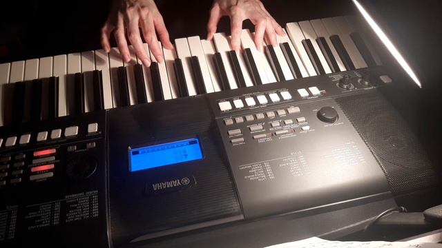 Мелодия к песне "Девочка-виденье" смотреть онлайн