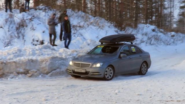 13.01.19г. Заезд 1, часть 2.Видеосъемка Михаила Жукова. Трасса PARGOLOVO CROSS. смотреть онлайн