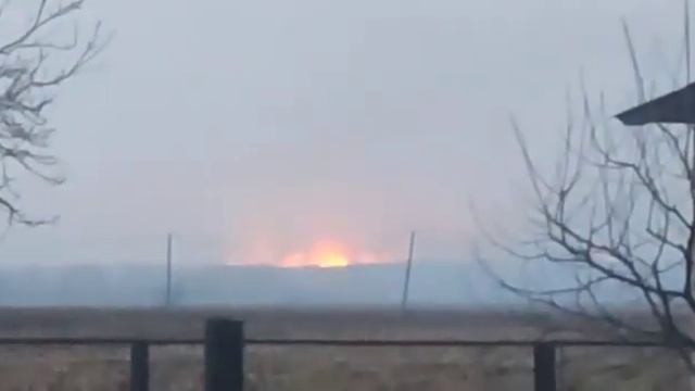 В Черкассах горят военные склады смотреть онлайн