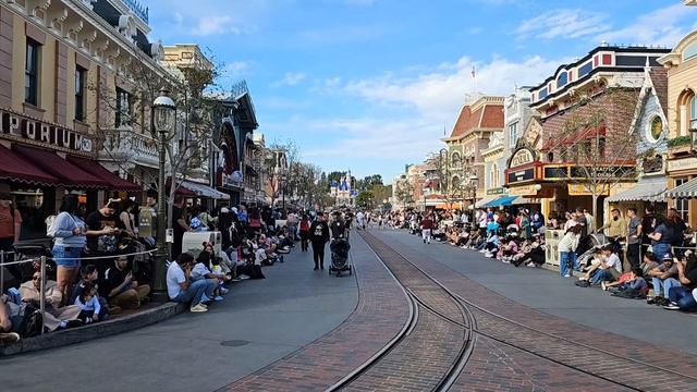 🔴 [#LIVE - En Vivo] Disneyland Saturday Surprise Stream | Stroll through the parks (2.24.24) смотреть онлайн