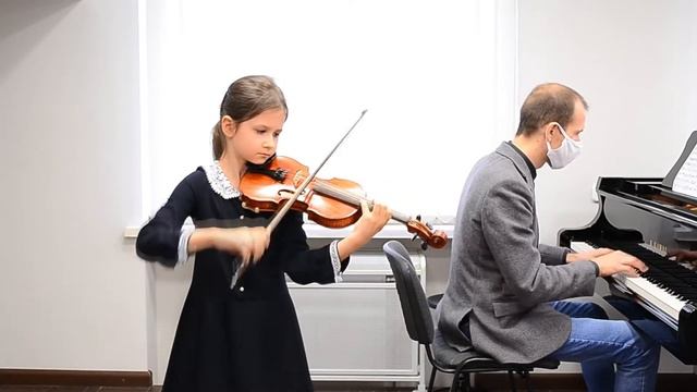 "Град" А.Глазунов из балета "Времена года".Исполняет София Шкулепа(8 лет). смотреть онлайн