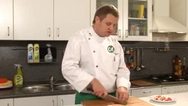 Крабы, запеченные в чили соусе смотреть онлайн