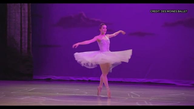 Ballet Des Moines brings 'The Nutcracker' to Hoyt Sherman Place смотреть онлайн