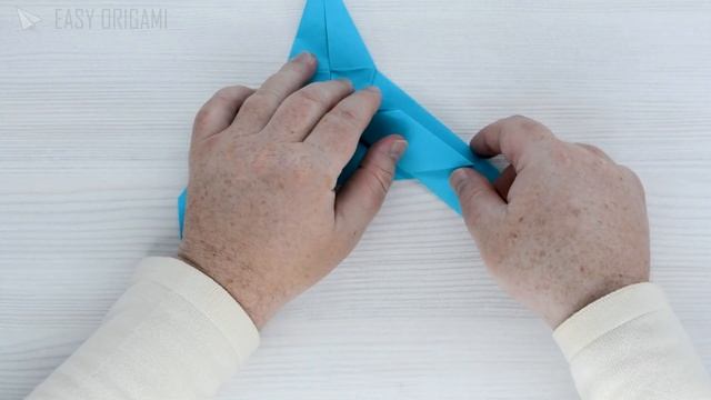 Origami Attack Aircraft - Building a Paper Model of a Powerful Warplane смотреть онлайн